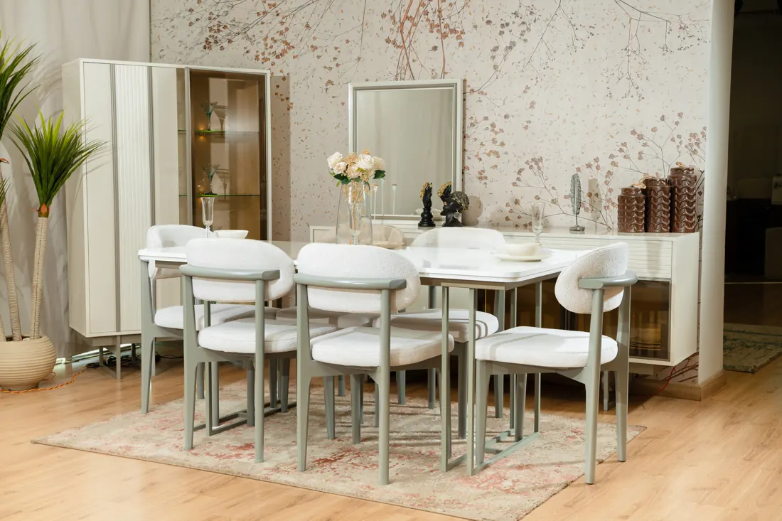 Matera dining room